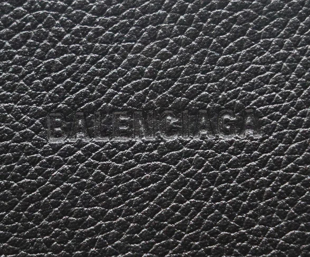 Balenciaga Black & White Leather Handbag - Image 9