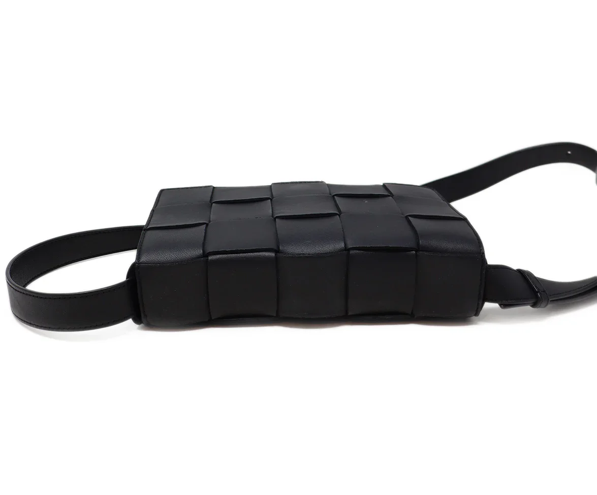 Bottega Veneta Black Woven Cassette Bag - Image 5