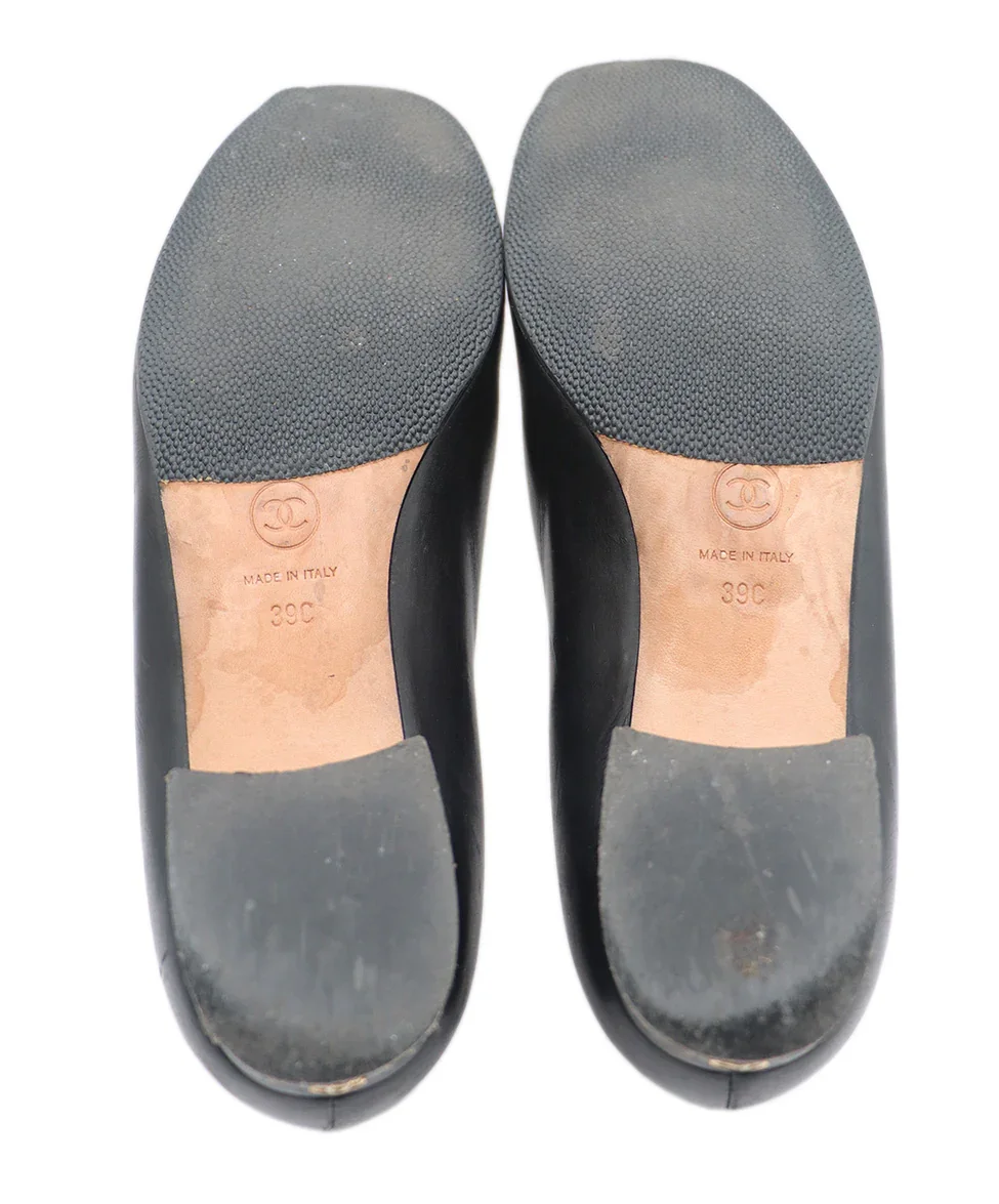 Chanel Black Leather Brown Patent Trim Flats Sz. 9 - Image 5