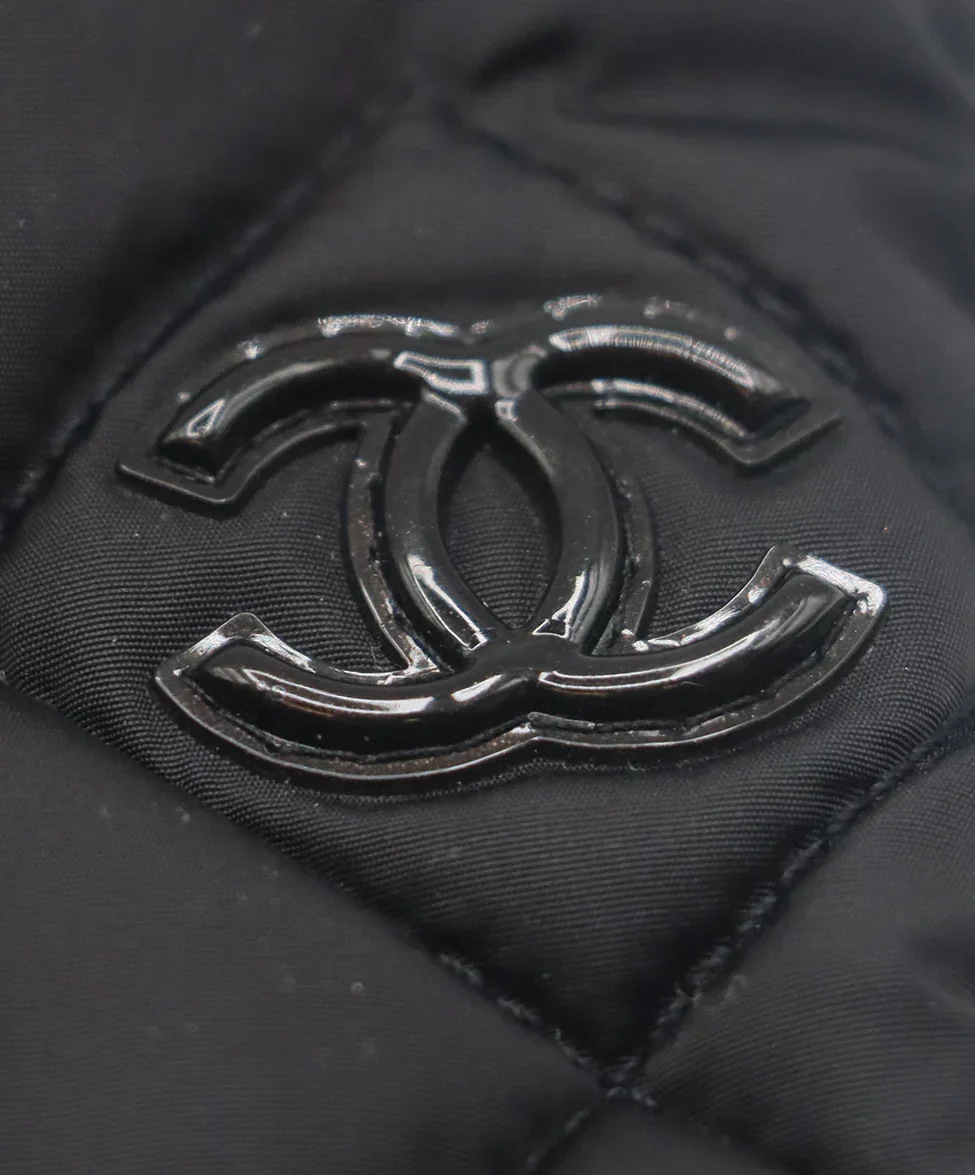Chanel Black Nylon & Leather Gloves - Image 4