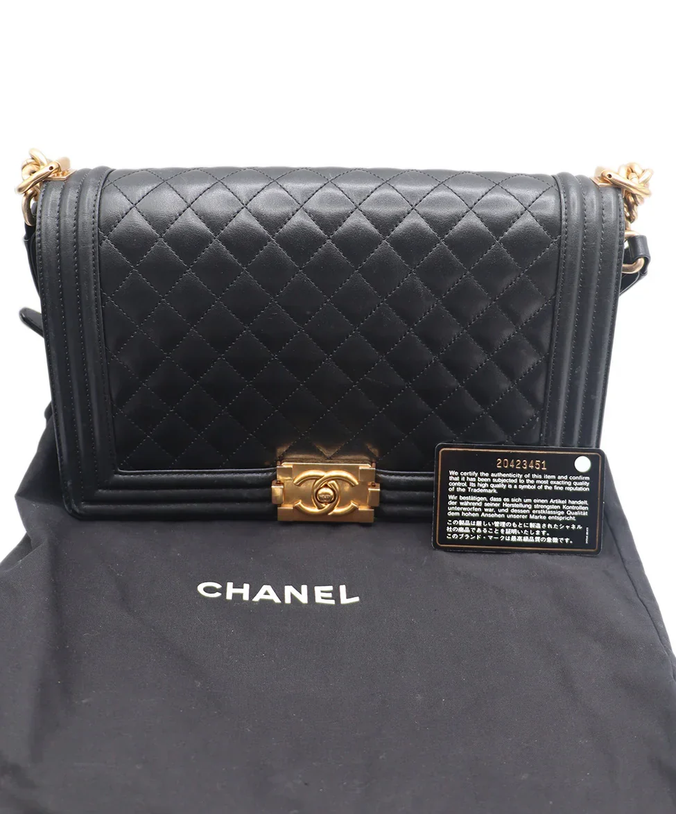 Chanel Black Quilted Leather Large Boy Bag Handbag - Image 6