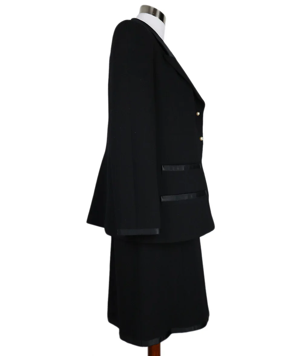 Chanel Black Wool & Pearl Button Skirt Suit sz 14 - Image 2