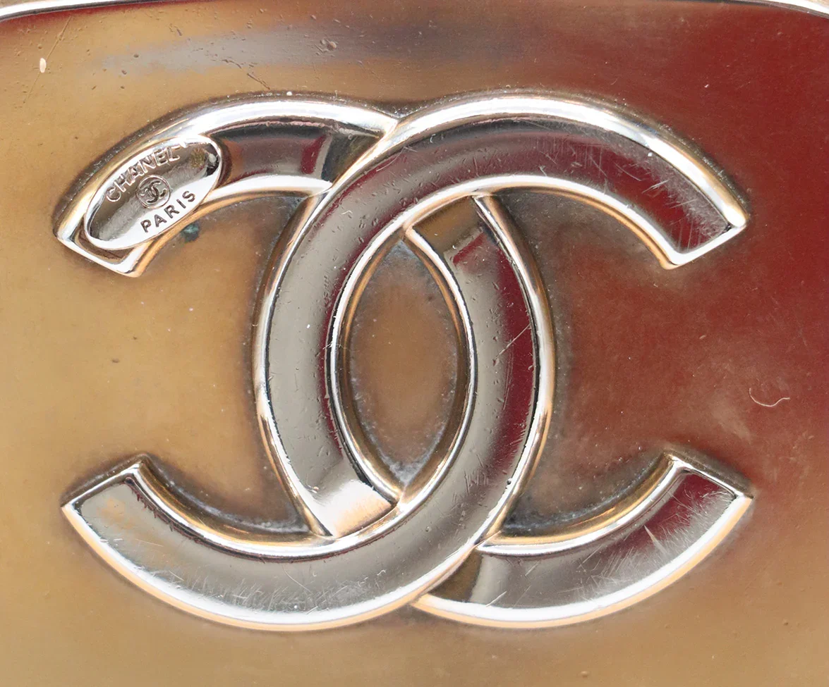 Chanel Gold Quilted Leather Handbag - Image 13