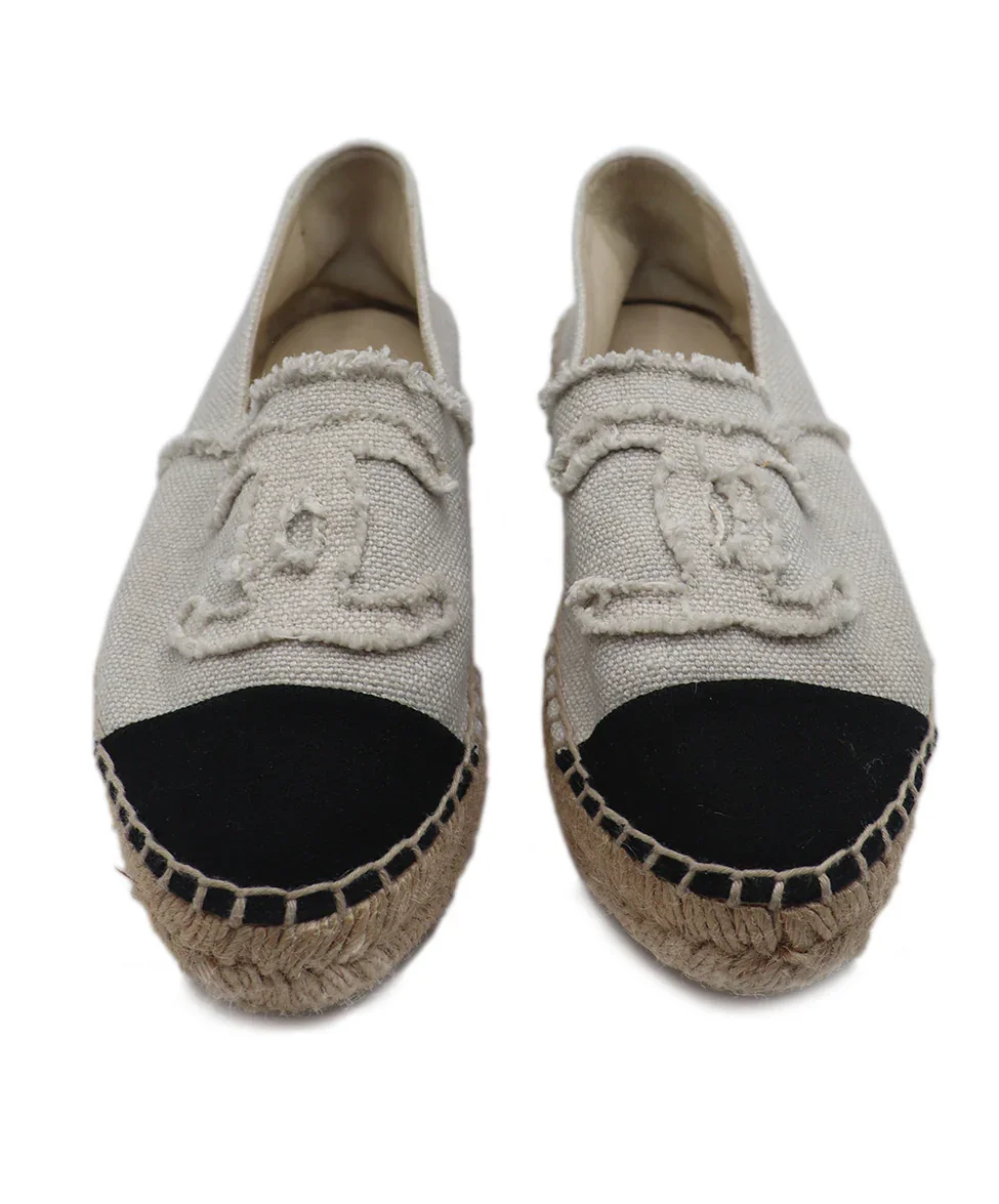 Chanel Neutral Beige Canvas Espadrilles Shoes sz. 5 - Image 4
