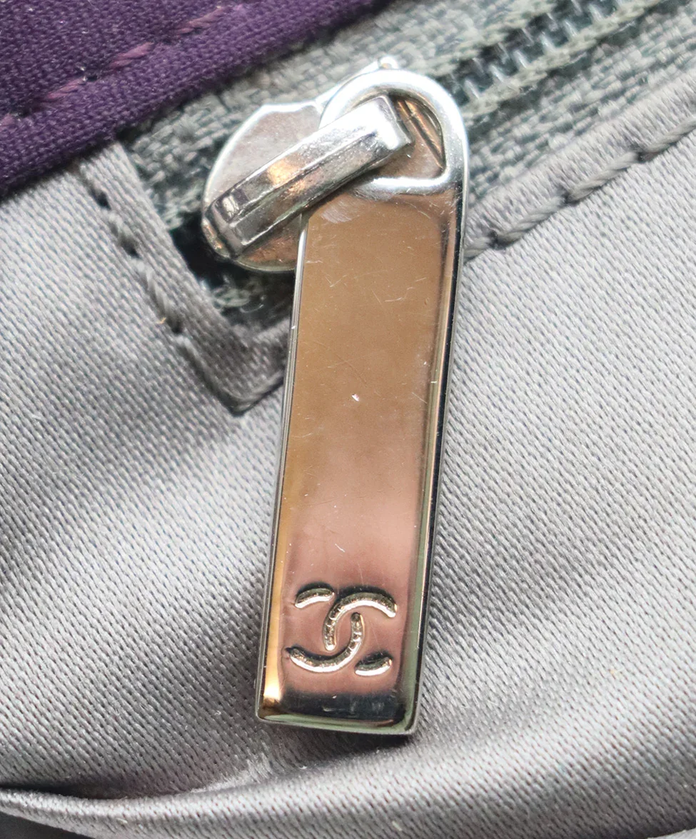 Chanel Purple Quilted Nylon DNR Handbag - Image 10