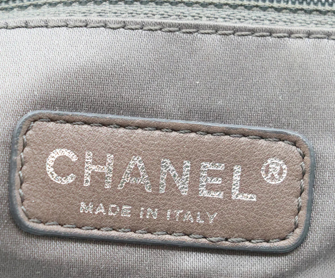 Chanel Purple Quilted Nylon DNR Handbag - Image 8