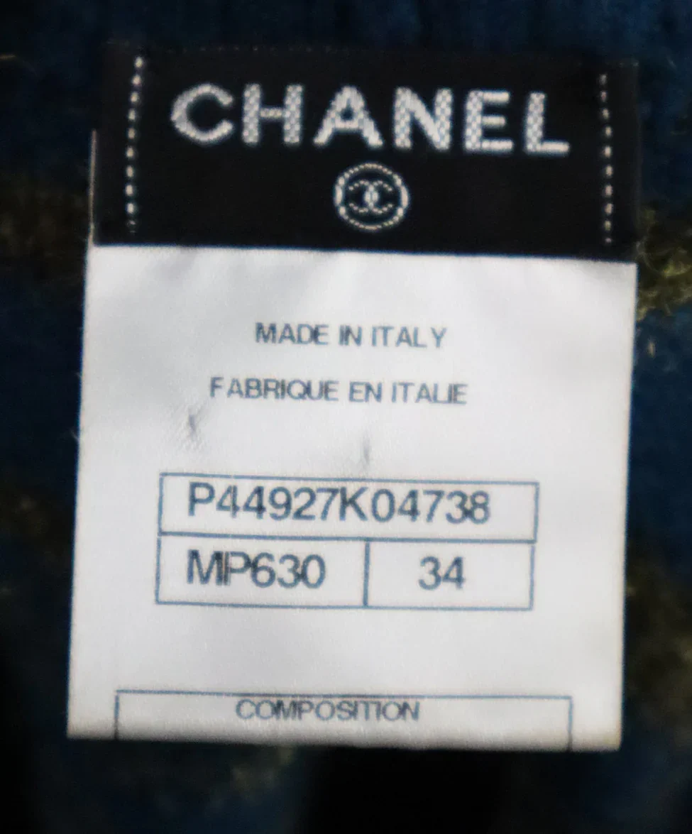 Chanel Teal & Green Beaded Cashmere Sweater sz 2 - Image 4