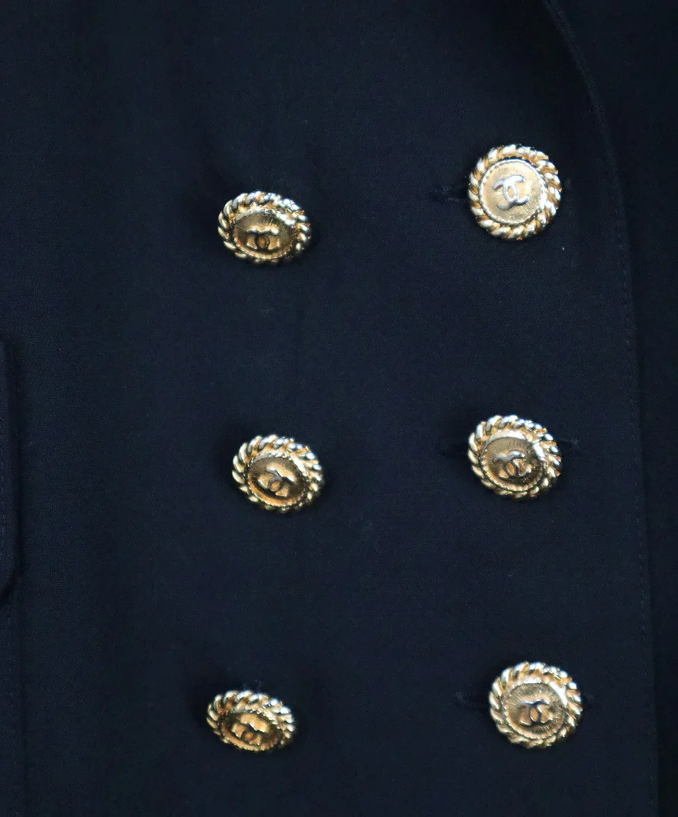 Chanel Vintage Black Scallop Collar Blazer sz 8 - Image 5