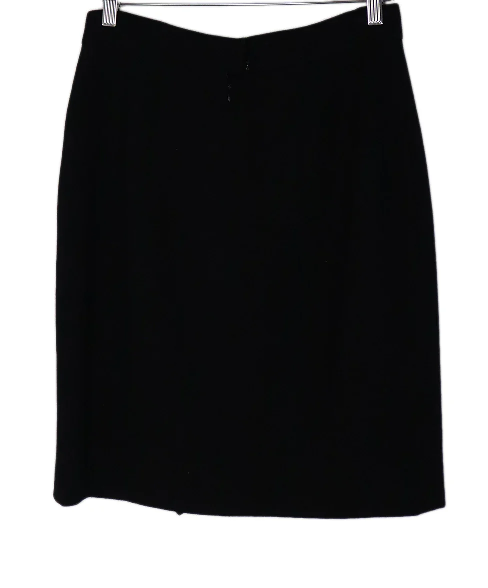 Chanel Vintage Black Wool Skirt sz 6 - Image 2