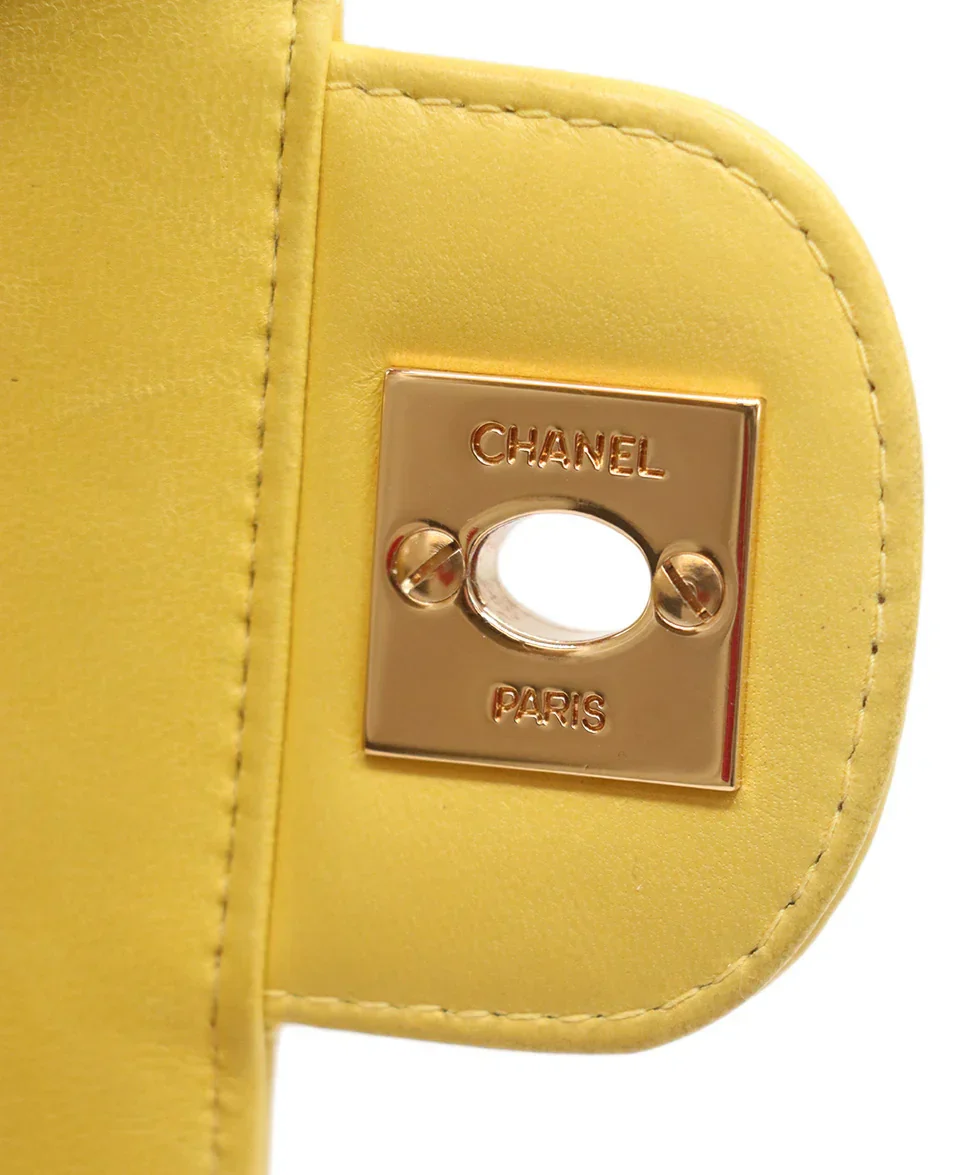 Chanel Yellow & Gold Quilted Leather "as is" Shoulder Bag - Image 9