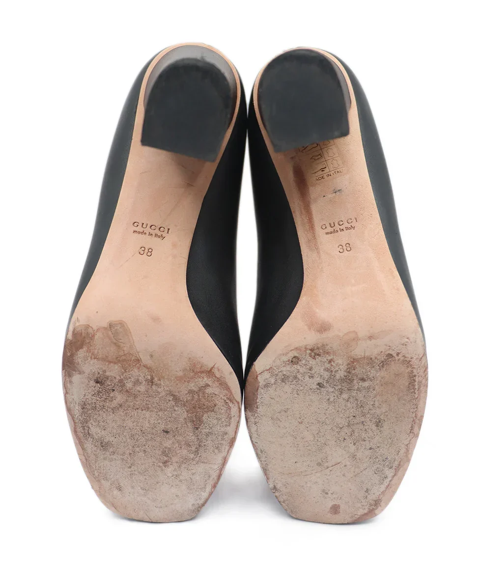 Gucci Black Leather & Gold Horsebit Heels - Image 5