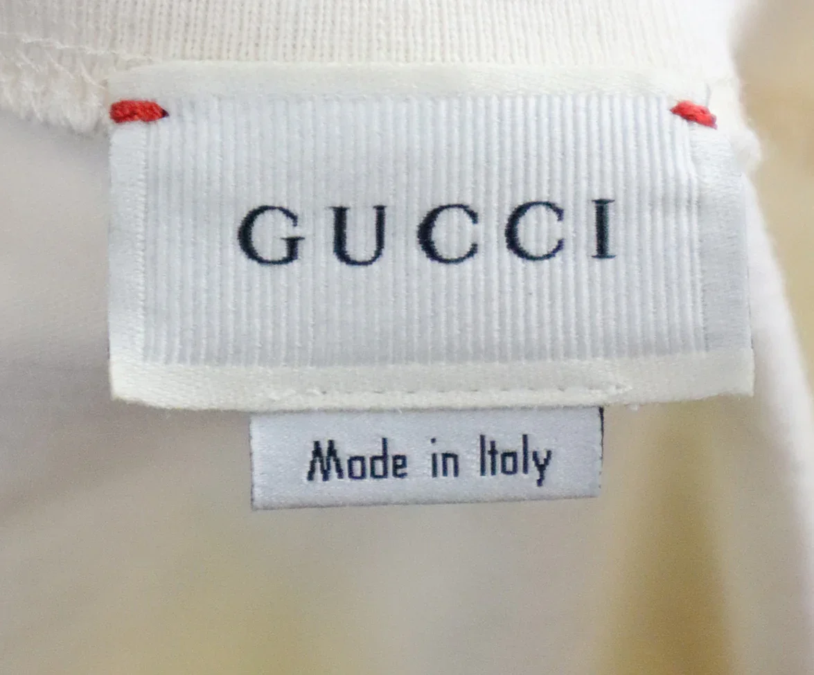 Gucci Cherry Print Cotton T-Shirt sz 10 - Image 4
