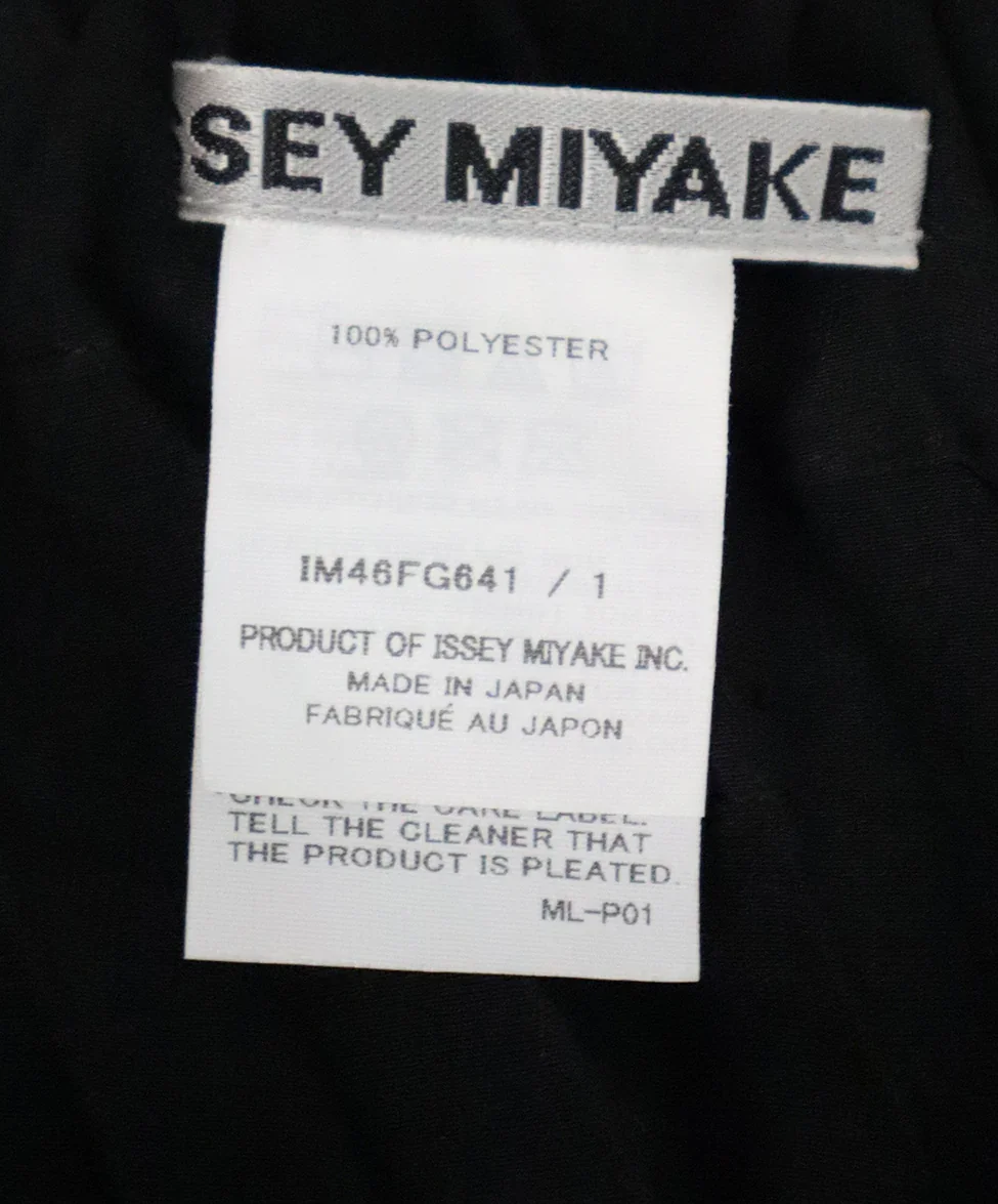 Issey Miyake Black Long Pleated Polyester Skirt sz 2 - Image 4