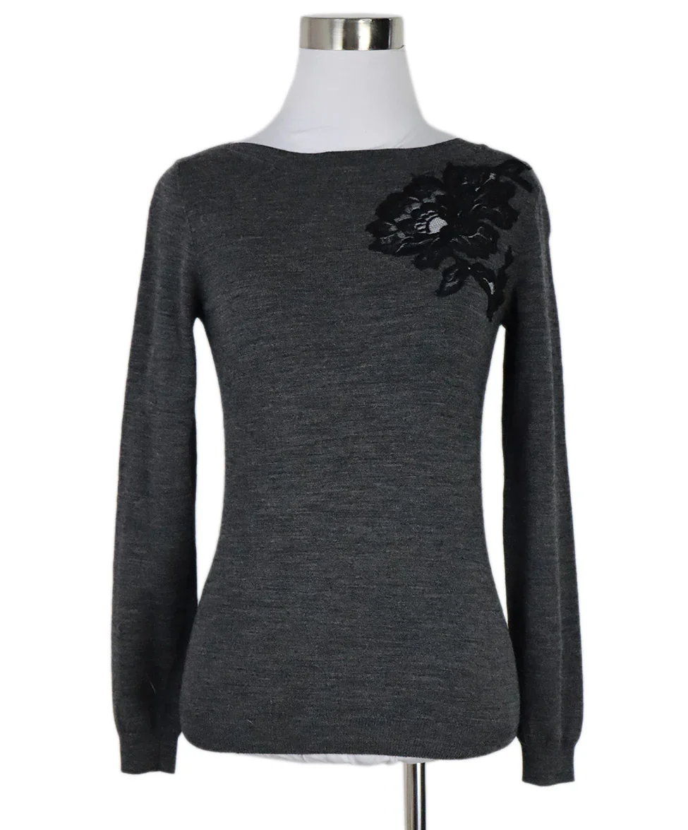 Lanvin Charcoal Wool Sweater w/ Black Floral Applique sz 2