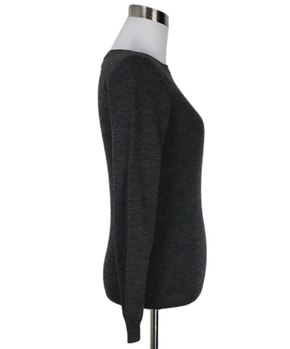 Lanvin Charcoal Wool Sweater w/ Black Floral Applique sz 2 - Image 2
