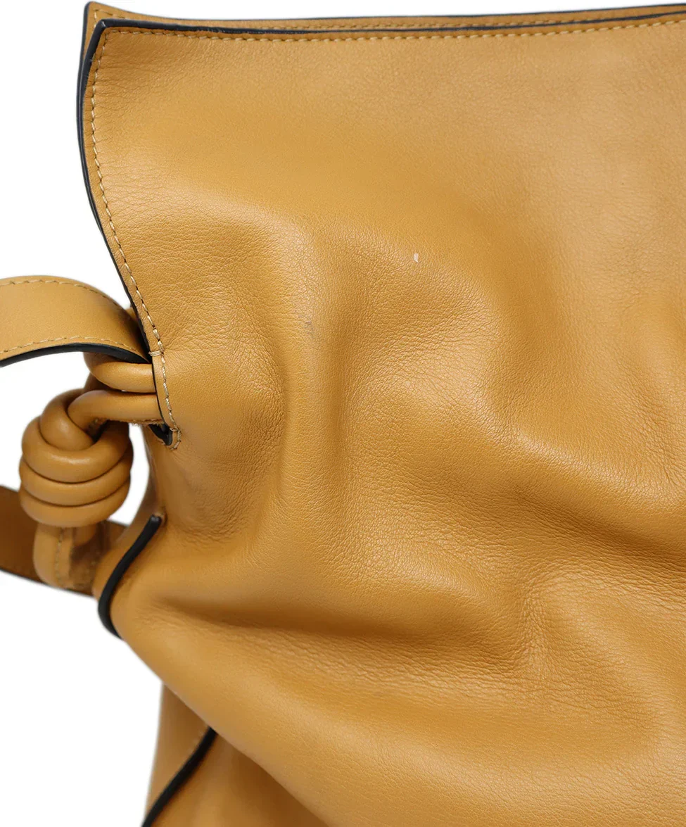 Loewe Tan Leather Flamenco Bag - Image 11
