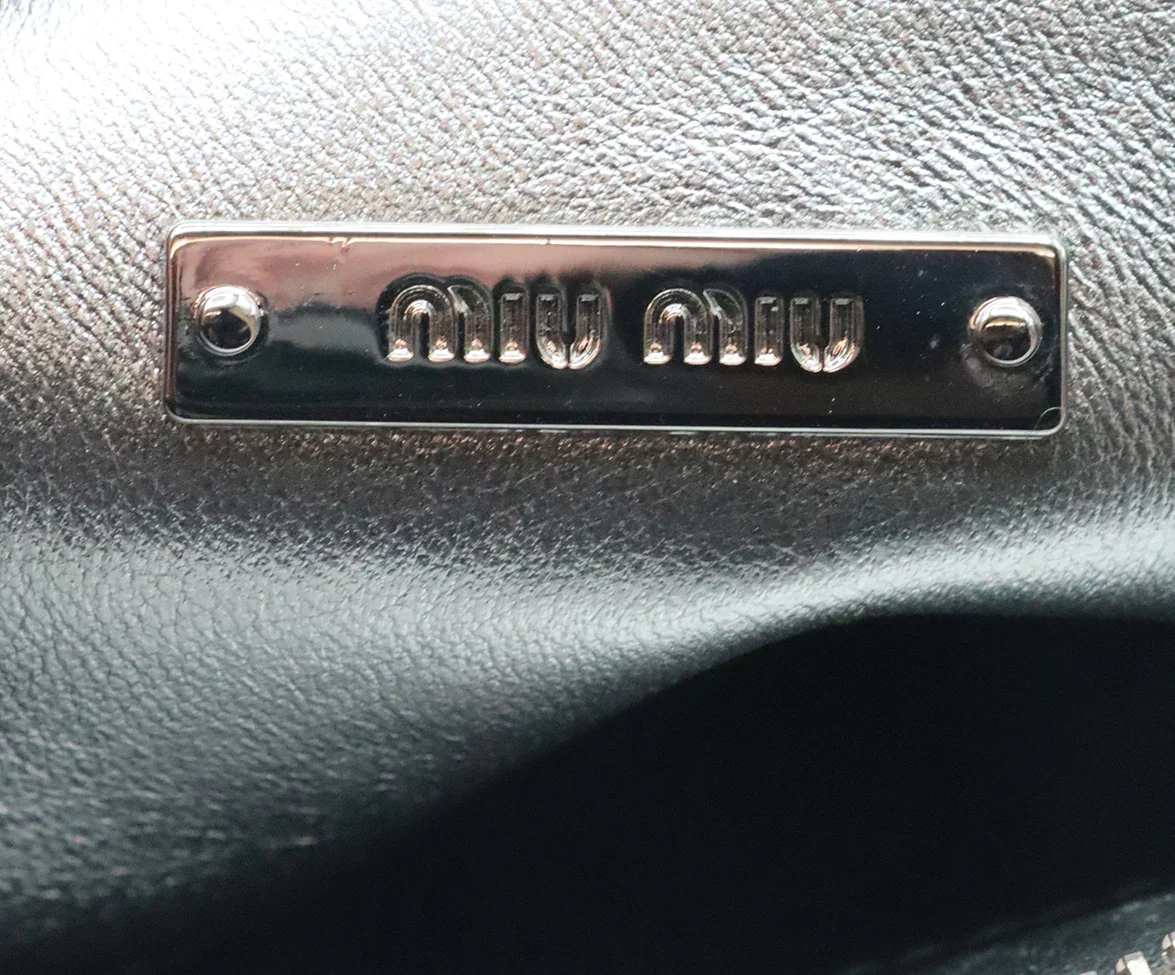 Miu Miu Metallic Silver Leather Wristlet - Image 7