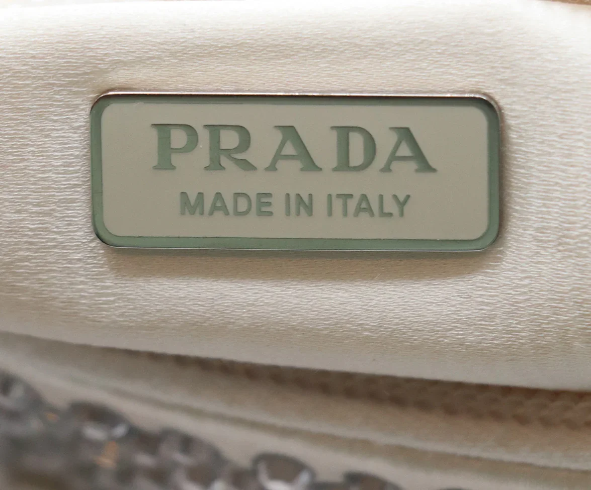 Prada White Rhinestone Re-Edition Shoulder Bag - Image 8