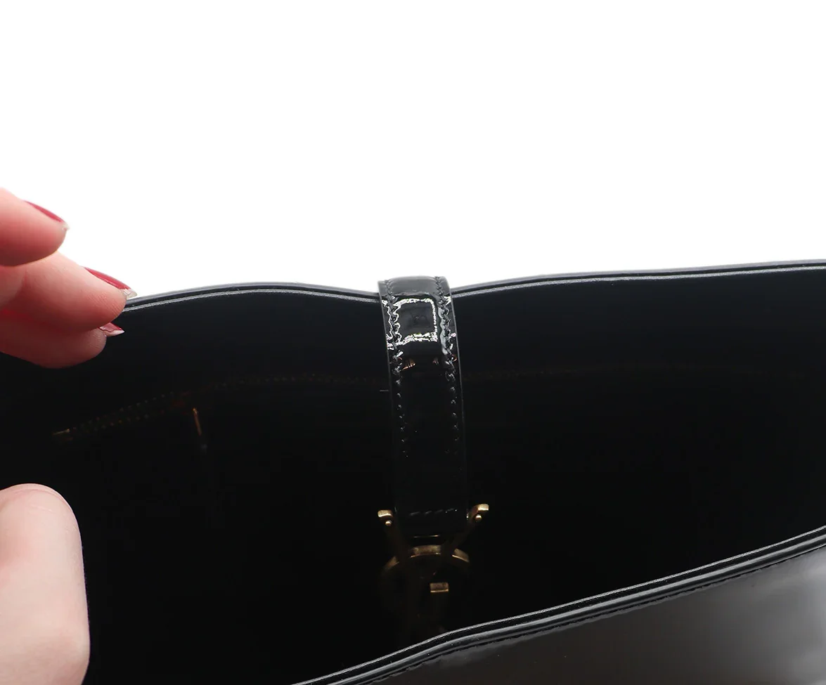 YSL Black Patent Leather Hobo Shoulder Bag - Image 7