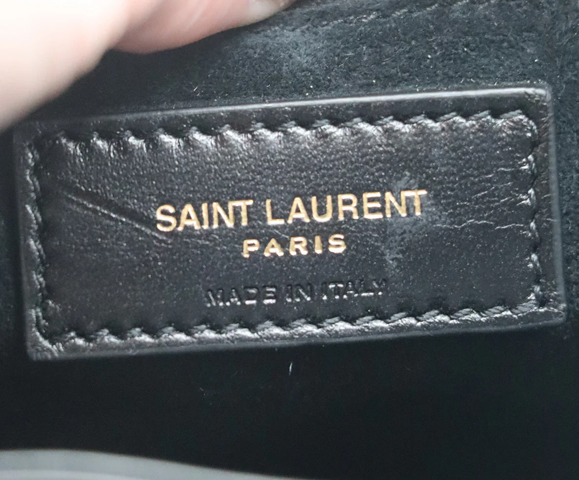 YSL Black Patent Leather Hobo Shoulder Bag - Image 8